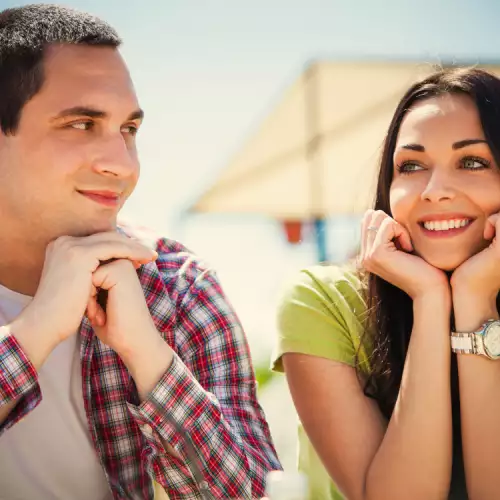 Как да привлечеш вниманието, без да говориш