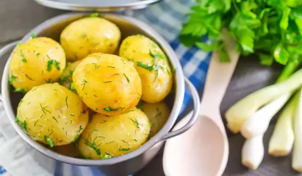 Варени картофи