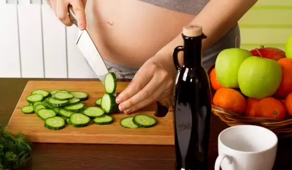 Плодове и зеленчуци по време на бременност