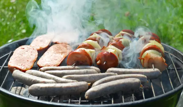 Готвене навън на скара