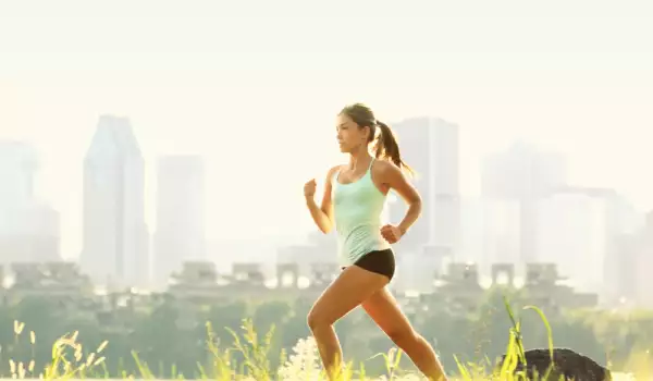 Какви са ползите и рисковете от тичането всеки ден?