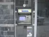 Каква е таксата за теглене от банкомат?