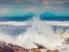Защо морската вода е солена?